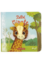 Bébé girafe