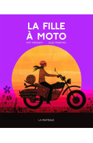 La fille à moto