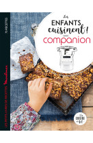 Les enfants cuisinent avec companion