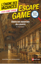 Dans les galeries du louvre