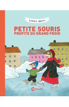 Petite souris profite du grand froid