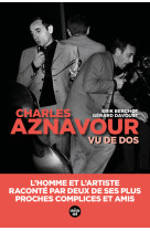 Charles aznavour vu de dos